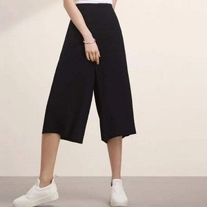 Aritzia Babaton Lazarus Culottes in Black size 0 wide leg business casual